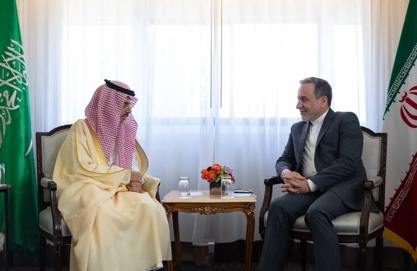 الخليج علّق ضرب إيران: تحالف استراتيجي لحماية الأمن الإقليمي